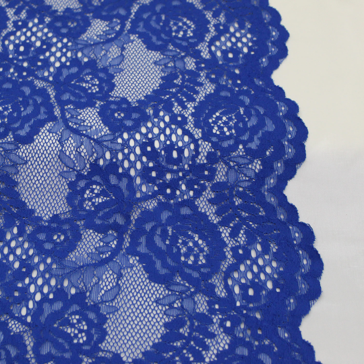 Δαντέλα μπλε με γλώσσες